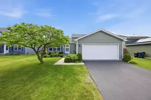 2438 Lotus Dr, Round Lake Heights, IL 60073 - Photo 2