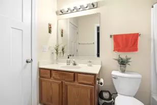 2438 Lotus Dr, Round Lake Heights, IL 60073 - Photo 18