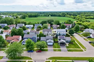 2438 Lotus Dr, Round Lake Heights, IL 60073 - Photo 28