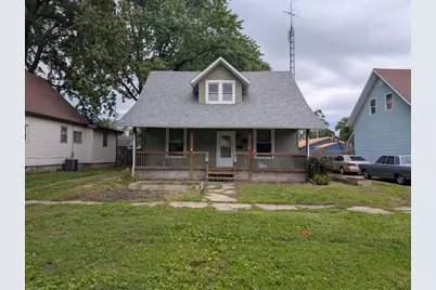 2608 Shelby Avenue, Mattoon, IL 61938 - Photo 1