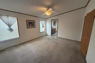 221 Begonia Dr, Matteson, IL 60443 - Photo 14
