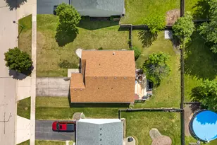 10499 Fleetwood St, Huntley, IL 60142 - Photo 32