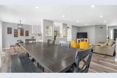 10499 Fleetwood Street, Huntley, IL 60142 - Photo 8