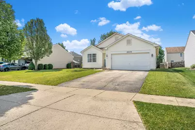10499 Fleetwood Street, Huntley, IL 60142 - Photo 2
