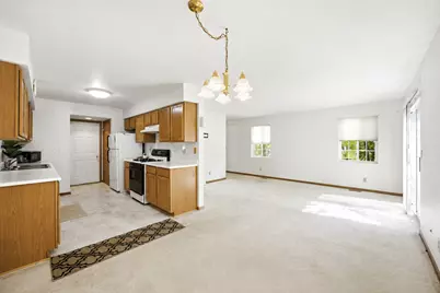 615 Silver Creek Road #615, Woodstock, IL 60098 - Photo 10
