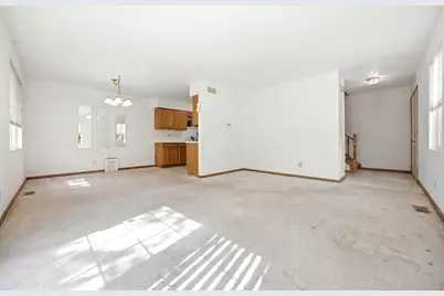615 Silver Creek Road #615, Woodstock, IL 60098 - Photo 8