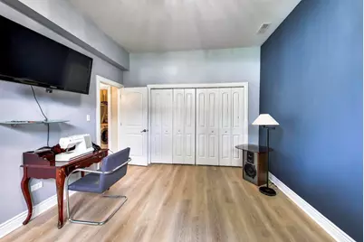 2551 W Arthur Avenue #1W, Chicago, IL 60645 - Photo 26