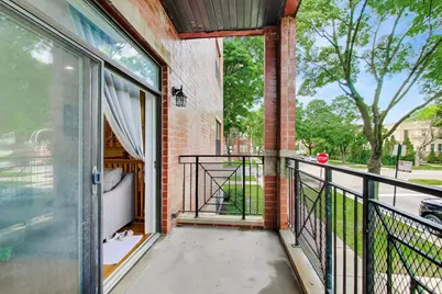 2551 W Arthur Avenue #1W, Chicago, IL 60645 - Photo 32