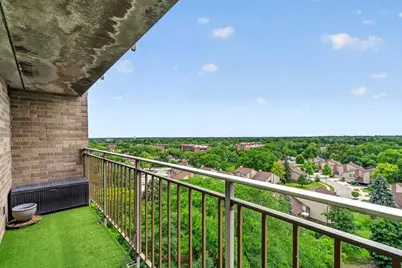 6340 Americana Drive #1101, Willowbrook, IL 60527 - Photo 2
