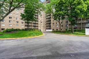 6340 Americana Dr, Willowbrook, IL 60527 - Photo 44