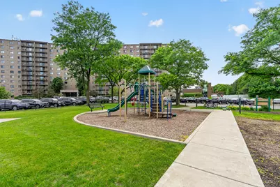 6340 Americana Drive #1101, Willowbrook, IL 60527 - Photo 52
