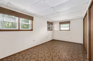 102 Hill St, Roselle, IL 60172 - Photo 22