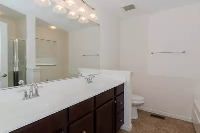 216 N Commerce Street #216, Aurora, IL 60504 - Photo 32