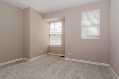 216 N Commerce Street #216, Aurora, IL 60504 - Photo 36