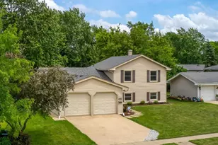 2020 Carling Rd, Hoffman Estates, IL 60169 - Photo 54