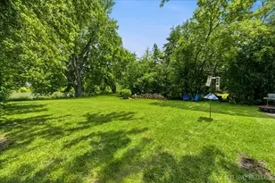 2020 Carling Rd, Hoffman Estates, IL 60169 - Photo 38