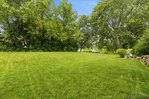 2020 Carling Rd, Hoffman Estates, IL 60169 - Photo 40