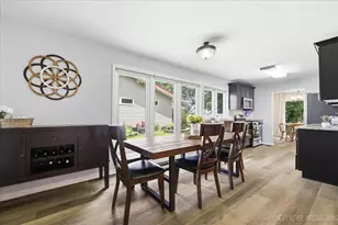 2020 Carling Rd, Hoffman Estates, IL 60169 - Photo 2