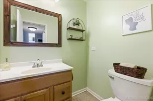 2020 Carling Rd, Hoffman Estates, IL 60169 - Photo 30