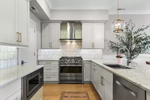 3737 N Damen Ave, Chicago, IL 60618 - Photo 4