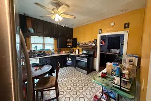 709 Charleston St, Harrisburg, IL 62946 - Photo 10