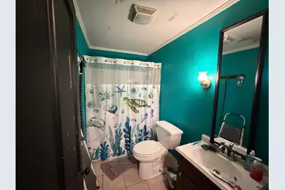 709 Charleston Street, Harrisburg, IL 62946 - Photo 20