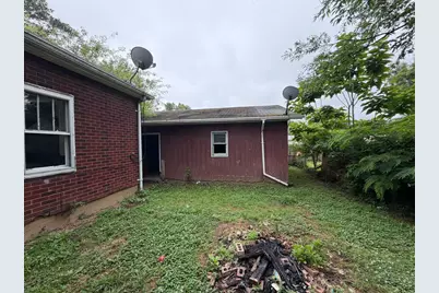 709 Charleston Street, Harrisburg, IL 62946 - Photo 34