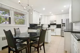 639 Melody Ln, Highland Park, IL 60035 - Photo 4