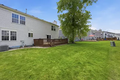 6061 Golfview Drive, Gurnee, IL 60031 - Photo 44
