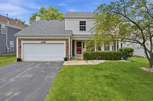 6061 Golfview Dr, Gurnee, IL 60031 - Photo 1