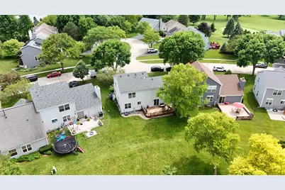 6061 Golfview Drive, Gurnee, IL 60031 - Photo 46