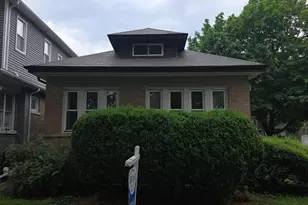 4201 W Ainslie St, Chicago, IL 60630 - Photo 2