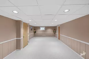 750 Dunhill Dr, Buffalo Grove, IL 60089 - Photo 18