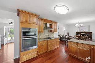 750 Dunhill Dr, Buffalo Grove, IL 60089 - Photo 6
