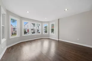 6828 S Champlain Ave, Chicago, IL 60637 - Photo 6