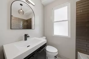 6828 S Champlain Ave, Chicago, IL 60637 - Photo 14