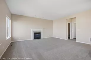 2269 Grand Pointe Trail, Aurora, IL 60503 - Photo 8
