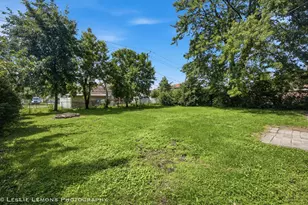 7907 W 89th St, Hickory Hills, IL 60457 - Photo 24