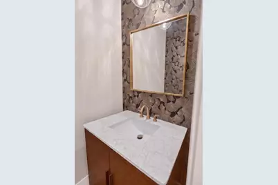 1406 W Cuyler Avenue #1, Chicago, IL 60613 - Photo 14
