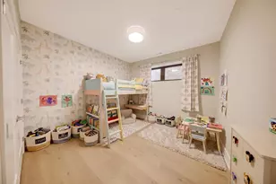 1406 W Cuyler Ave, Chicago, IL 60613 - Photo 24