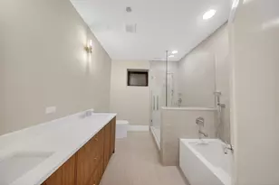 1406 W Cuyler Ave, Chicago, IL 60613 - Photo 20