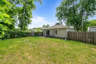 641 Northwestern Avenue, South Beloit, IL 61080 - Photo 10