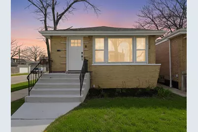 5301 S Menard Avenue, Chicago, IL 60638 - Photo 1