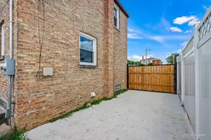 3248 N Odell Ave, Chicago, IL 60634 - Photo 16