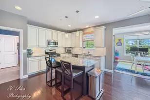 1403 Karen Dr, West Dundee, IL 60118 - Photo 8