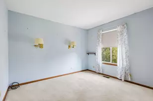 1945 Pastoral Ln, Hanover Park, IL 60133 - Photo 14