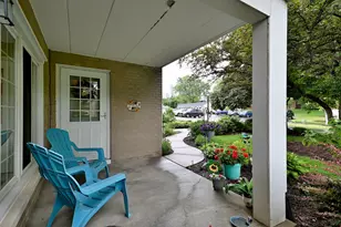 462 S President St, Carol Stream, IL 60188 - Photo 30