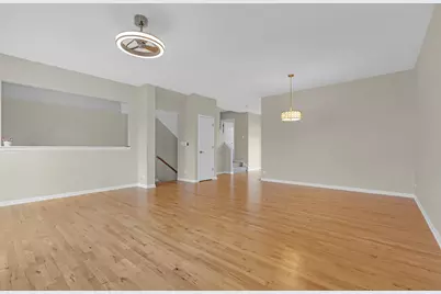 353 N Commerce Street, Aurora, IL 60504 - Photo 6