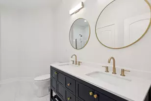 4528 S King Dr, Chicago, IL 60653 - Photo 14