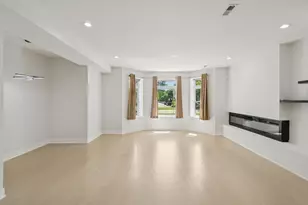 4528 S King Dr, Chicago, IL 60653 - Photo 2